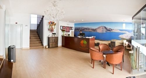 Tierra Viva Plaza Hotel